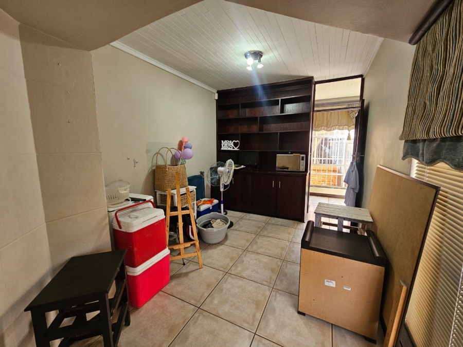 4 Bedroom Property for Sale in Jan Cillierspark Free State